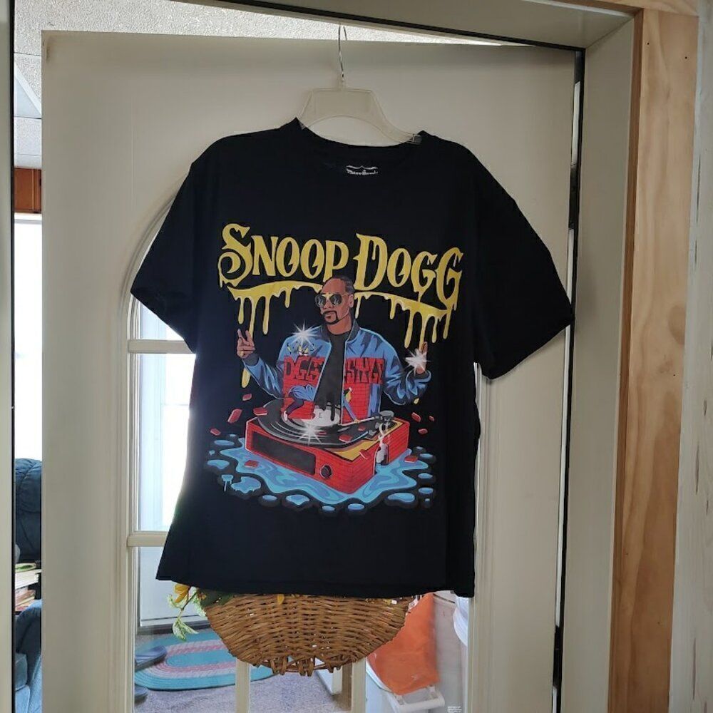 Dog Supply Snoop Dogg Black Shirt Size Men's XL Worn 1 Time